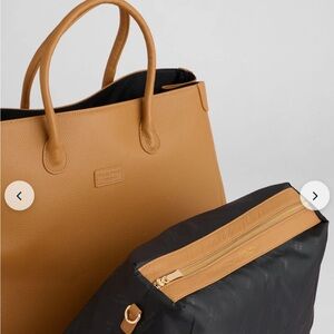 Pom Pom London Camden Tote with Top Handles
BNWT